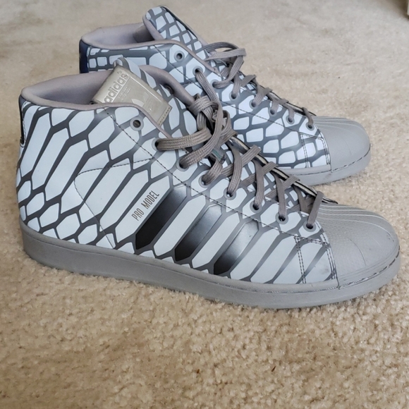 Adidas Xeno Pro Model - Picture 2 of 7